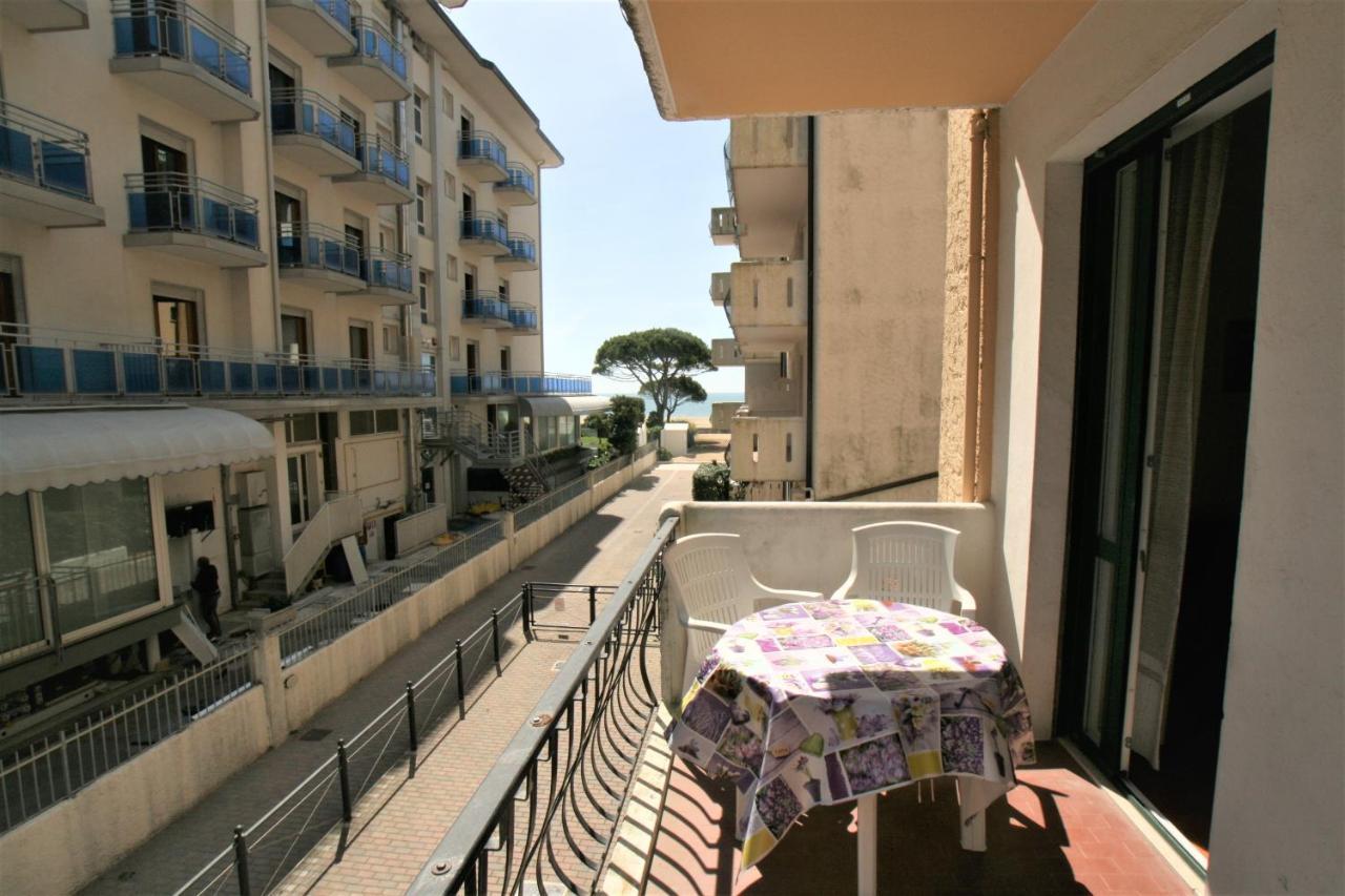 El Palmar Fronte Mare Διαμέρισμα Τζεσόλο Λίντο Εξωτερικό φωτογραφία